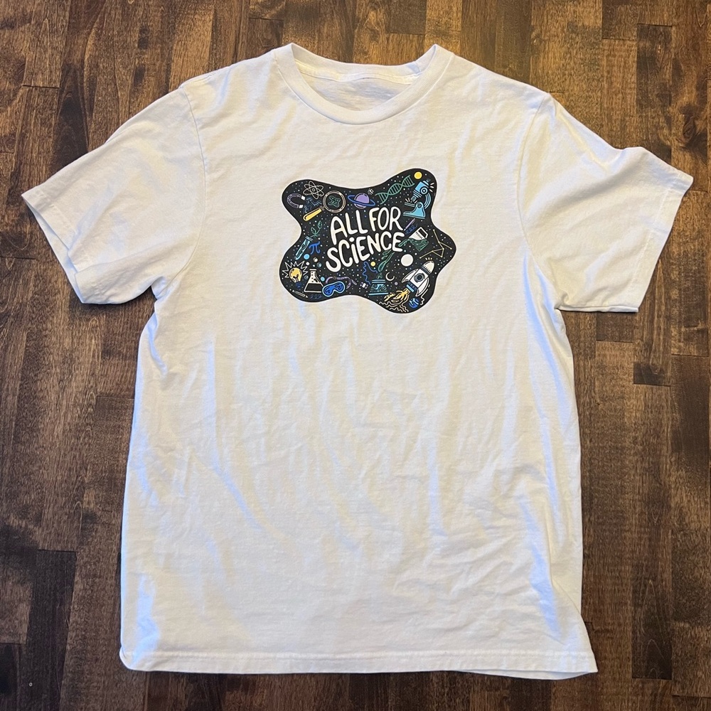 Franklin Institute “All for Science” white women’s small tee shirt